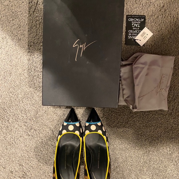 Giuseppe Zanotti Half Polka Dot Half Leopard Pump - Picture 6 of 10